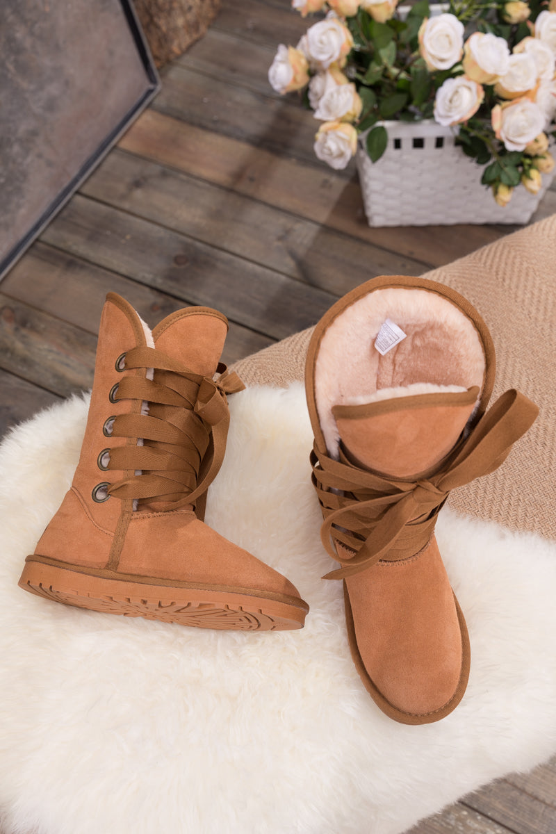 SMAIBULUN Ugg | Ribbon Lace-Up Faux Fur-lined Suede Boot - Chestnut