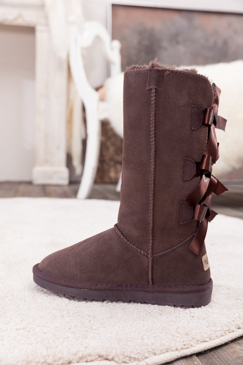 SMAIBULUN Ugg | Tri Ribbon Bow Suede Boots - Chocolate