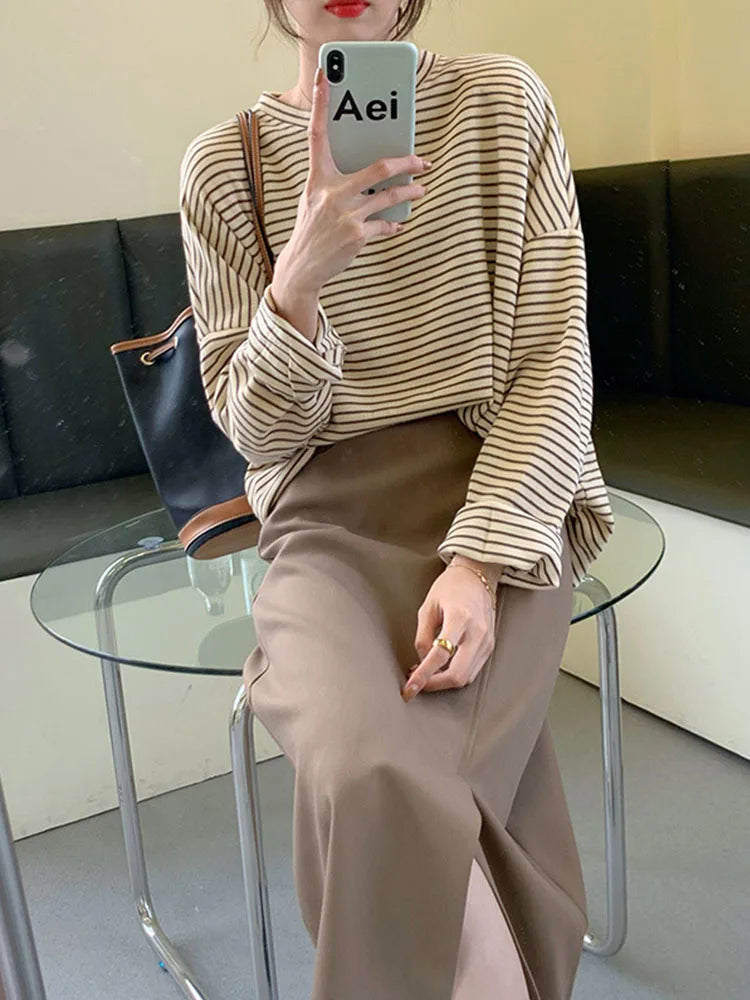 Coffee Stripes Cotton T-Shirts Women Loose-Fitting Autumn 2024 Hot Sale Lady Casual Full Sleeve Chic All Match Tops