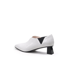 JADY ROSE | SHARP TOE LEATHER PUMP - CREAM