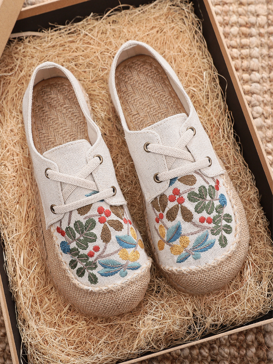 Cactus Rose | Playground Embroidered Linen Boat Shoes - Beige