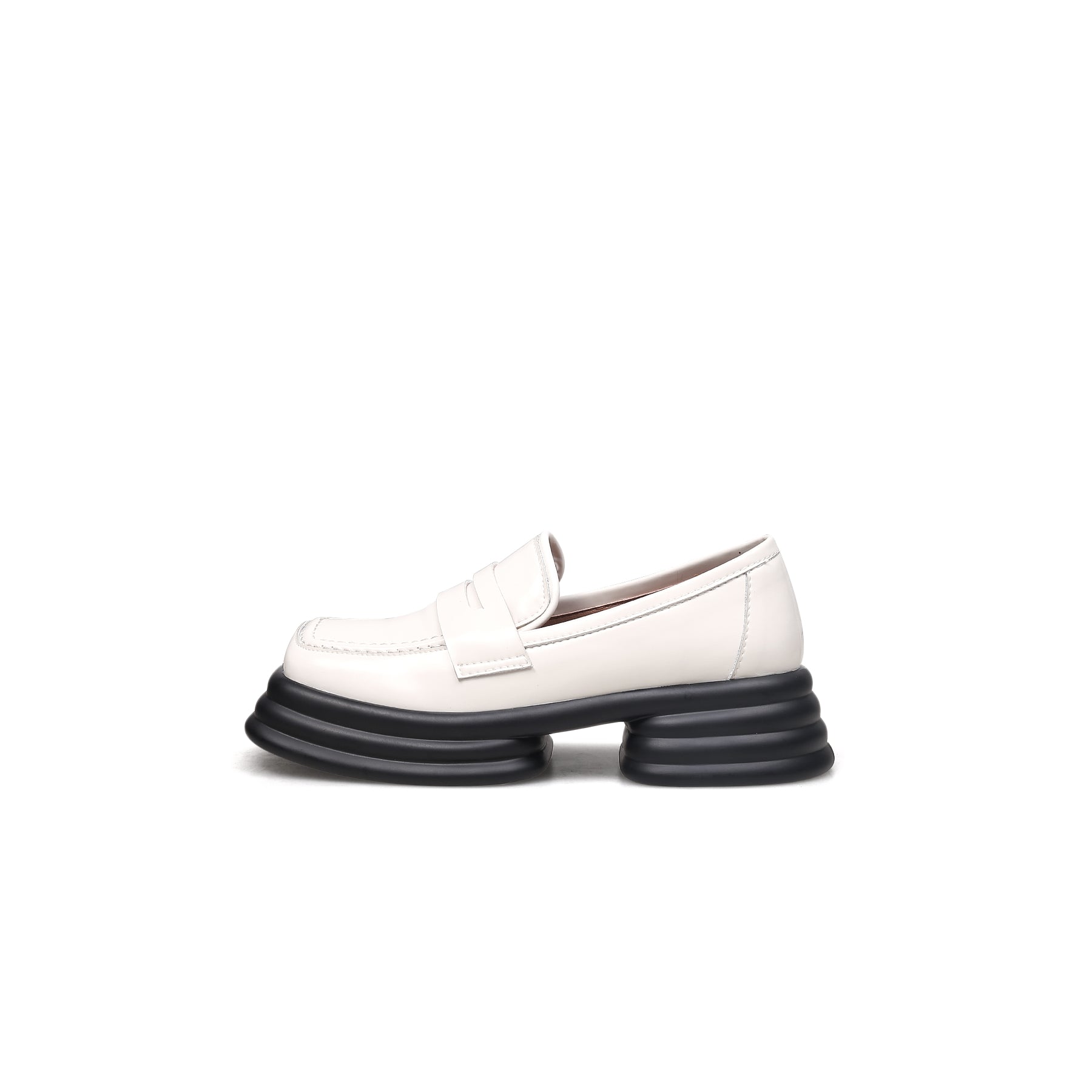 JADYROSE | AGNELLE LEATHER LOAFER CREAM