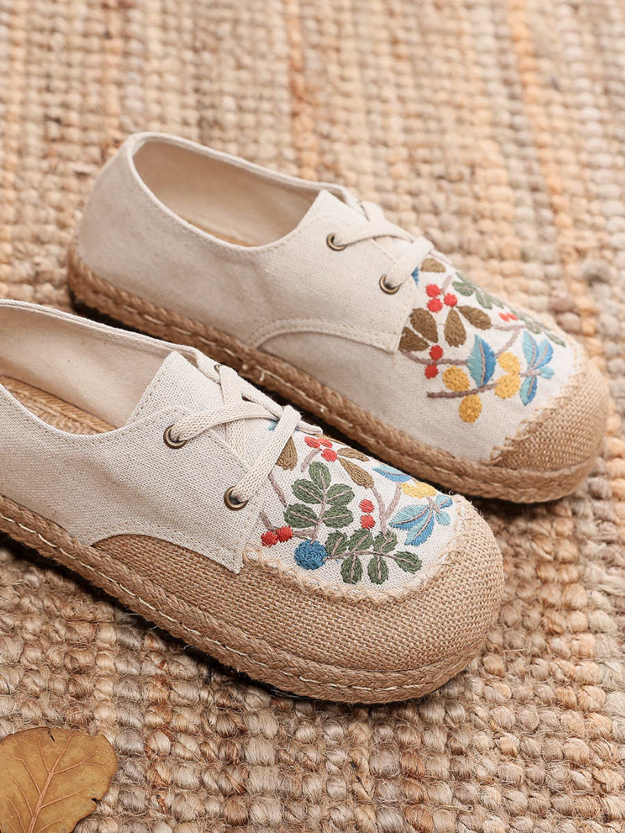 Cactus Rose | Playground Embroidered Linen Boat Shoes - Beige