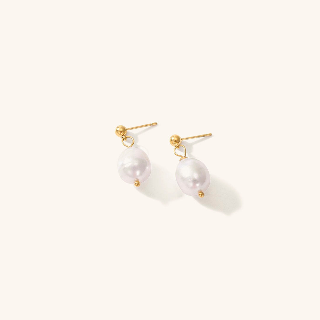 Delilah Freshwater Pearl Drop Earrings