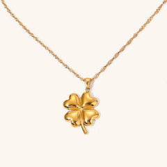 Ella Clover Necklace - Gold Pendant