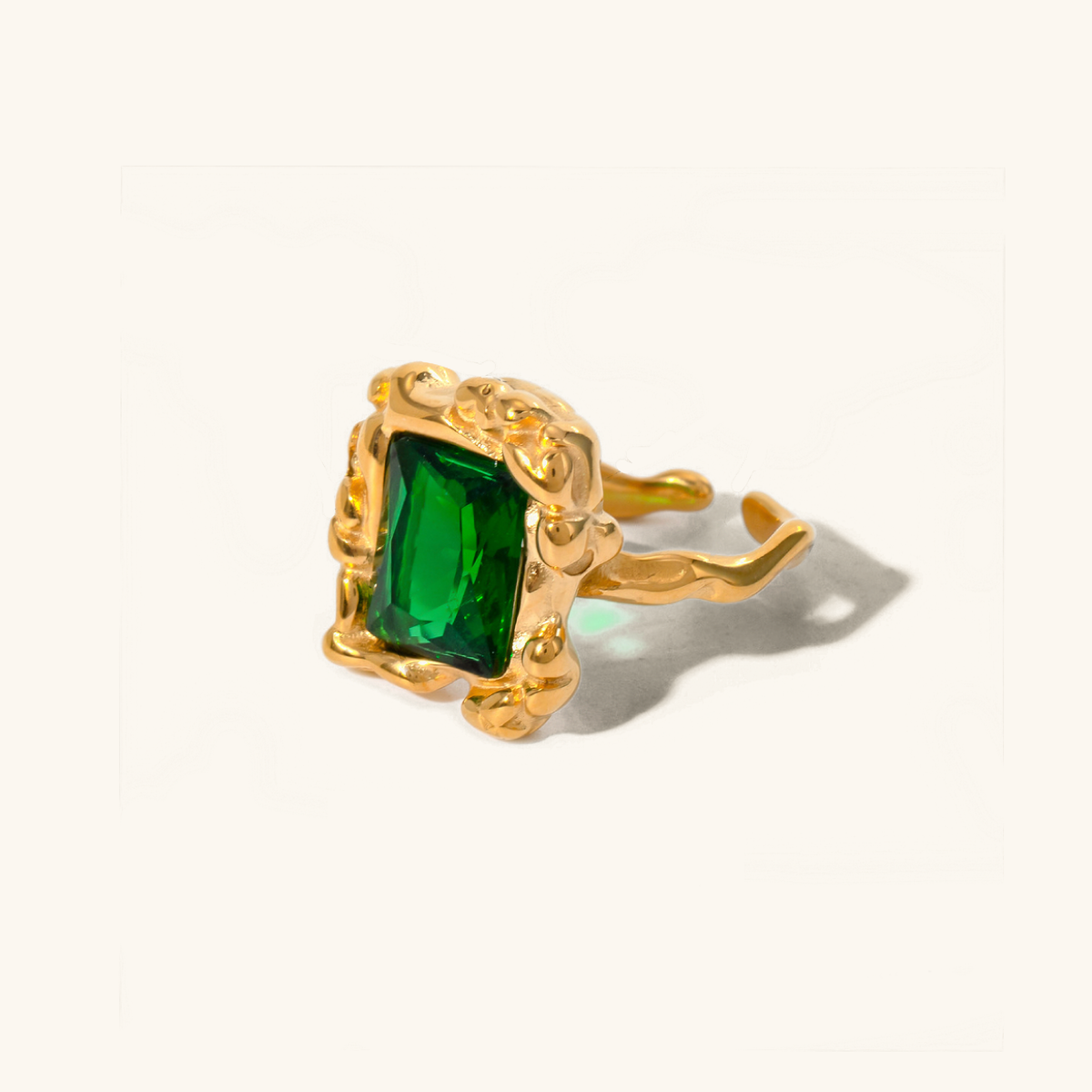 Elowen Emerald Ring