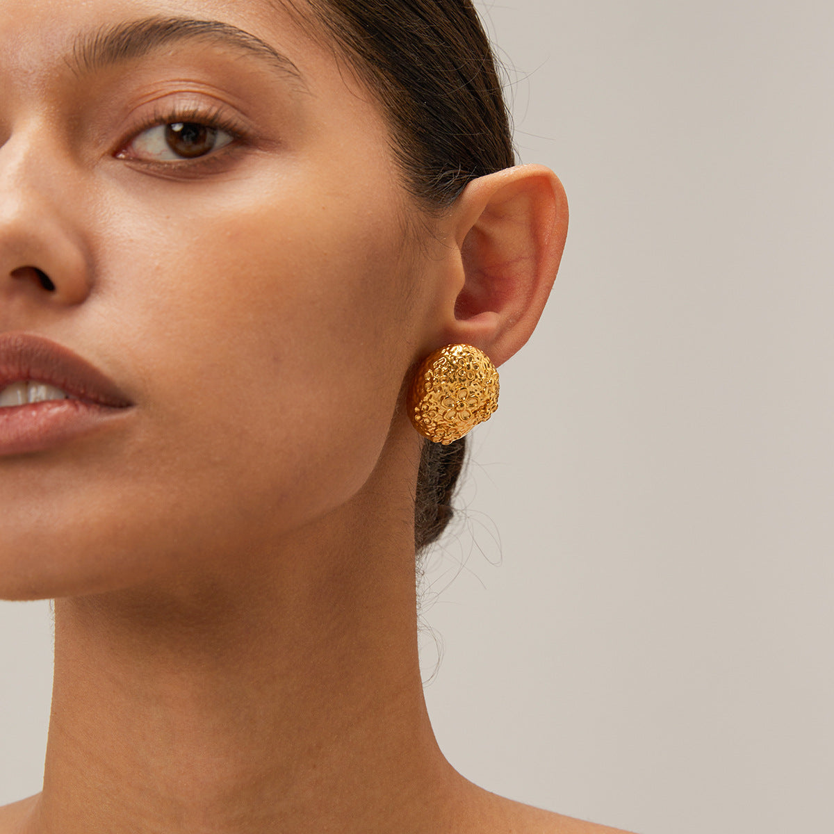 Flora Gold Dome Earrings