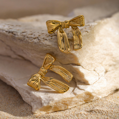 Florence Bow Earrings