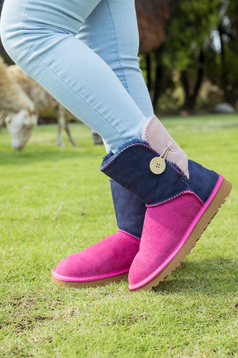 SMAIBULUN Ugg | COLOR BLOCK SIDE BUTTON SUEDE BOOT - FUCHSIA