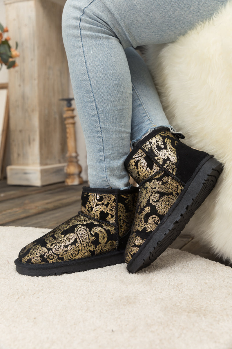 SMAIBULUN Ugg | Embroidered Faux Fur-Lined Leather Suede Boot