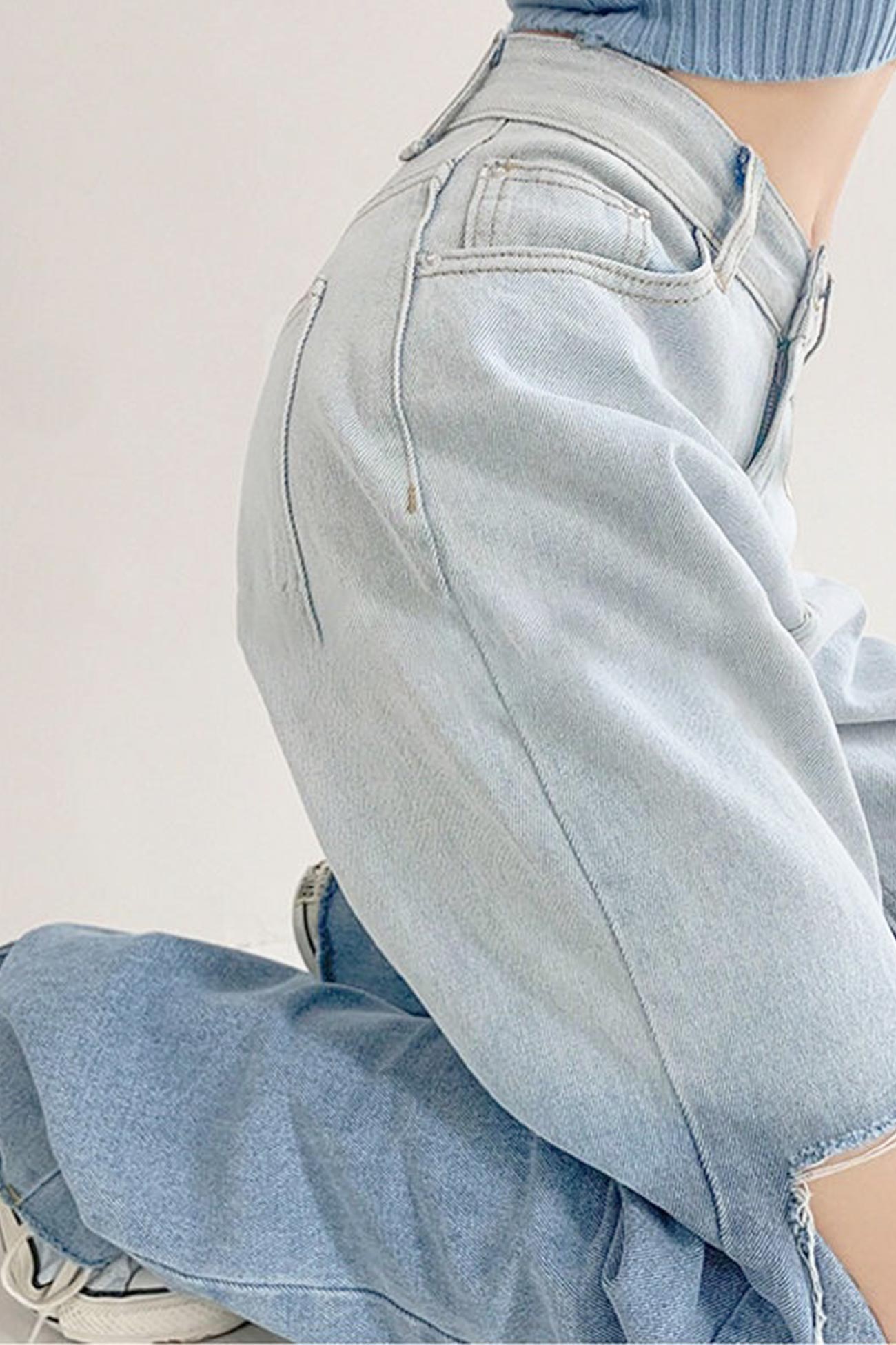 Gradient Ripped Straight-leg Jeans