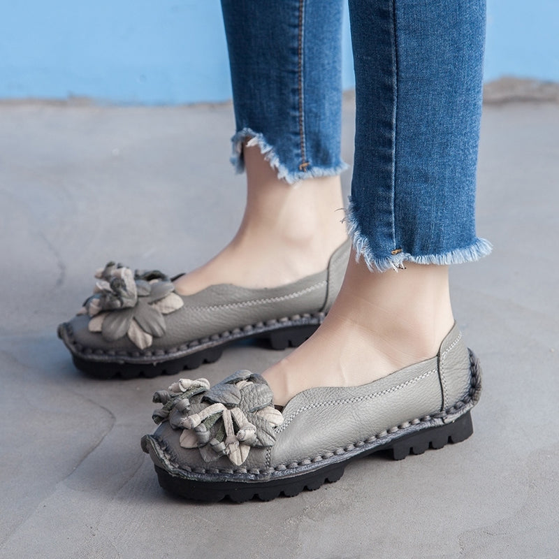 Rumour Has It | Perforated Flower Deco Head Leather Flats