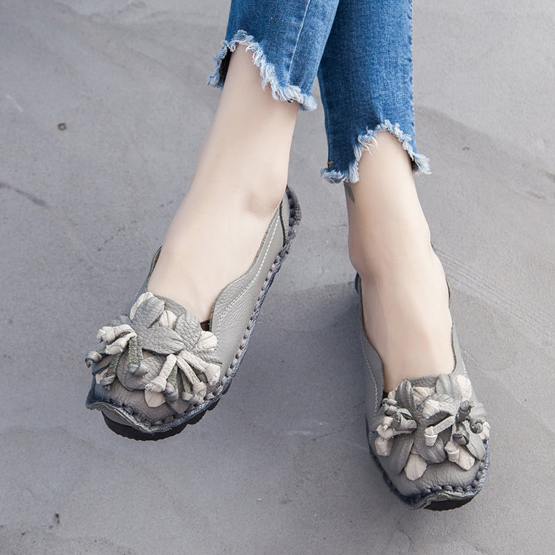 Rumour Has It | Perforated Flower Deco Head Leather Flats