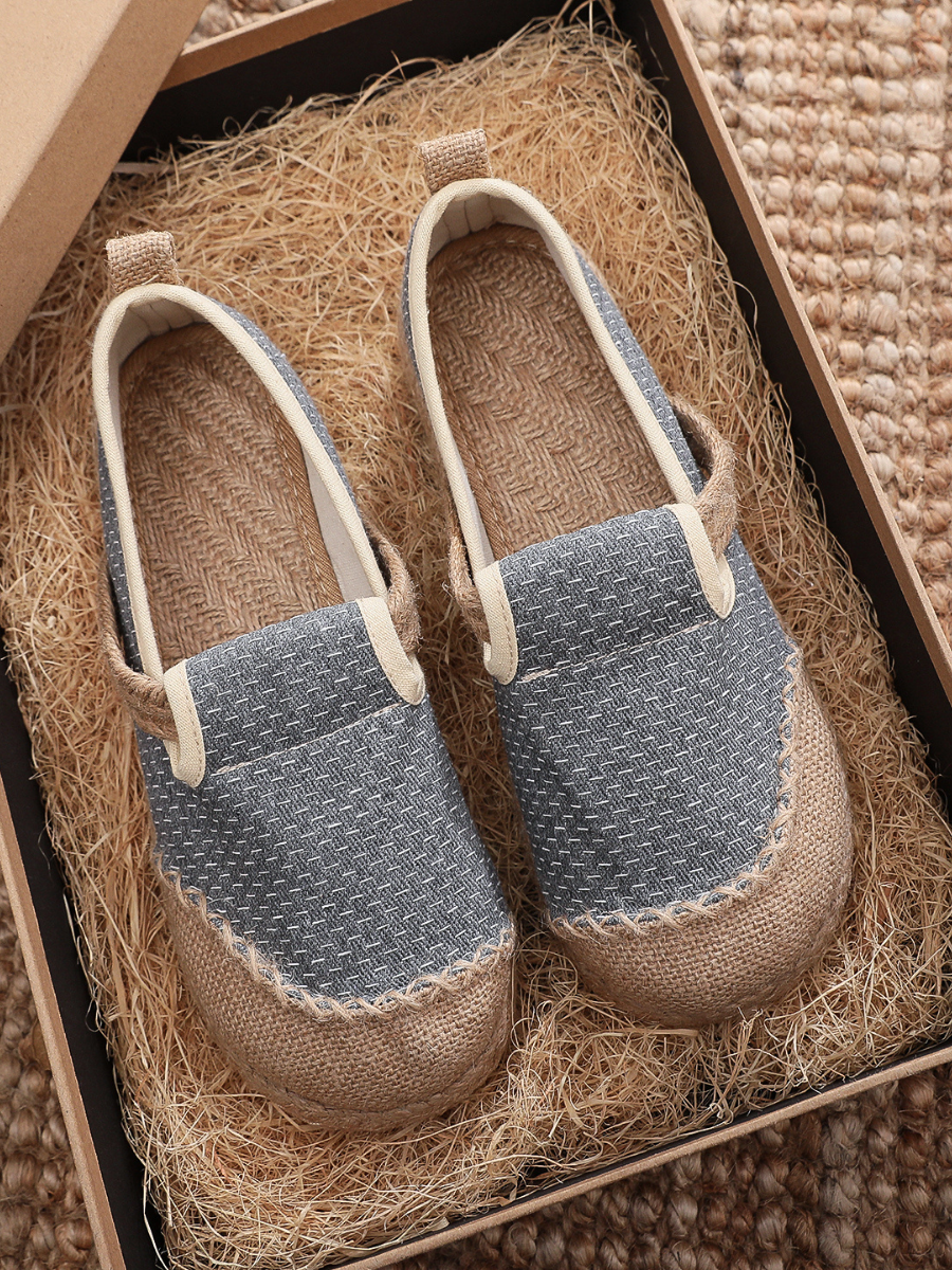 Cactus Rose | Scales Print Linen Espadrilles Loafer - Grey