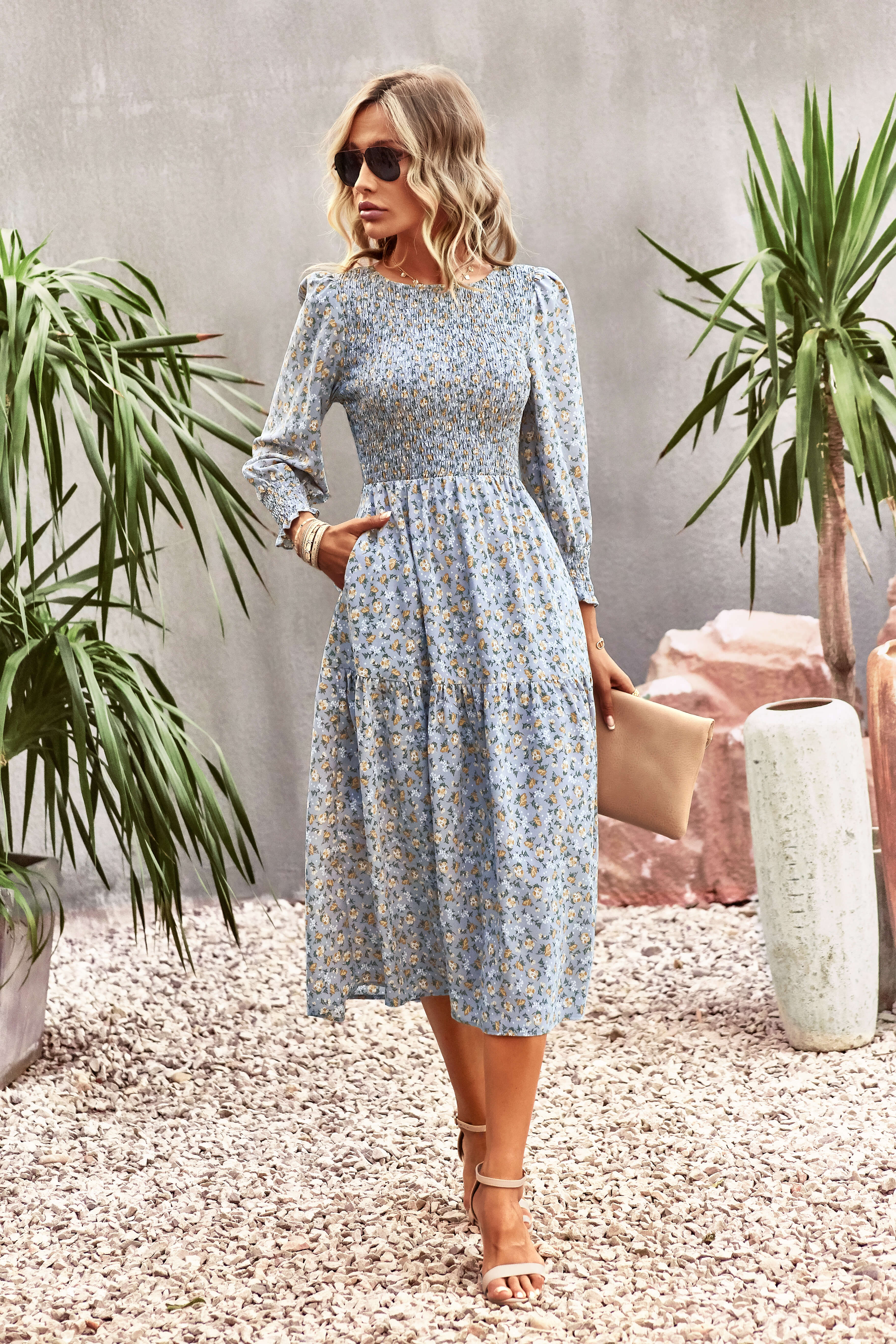 TRADING PLACES FLORAL MIDI DRESS - BLUE