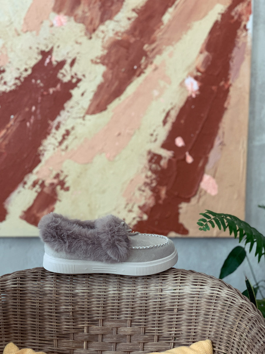 En Bloom | Grey Faux-Fur Anklet Yana Moccasin