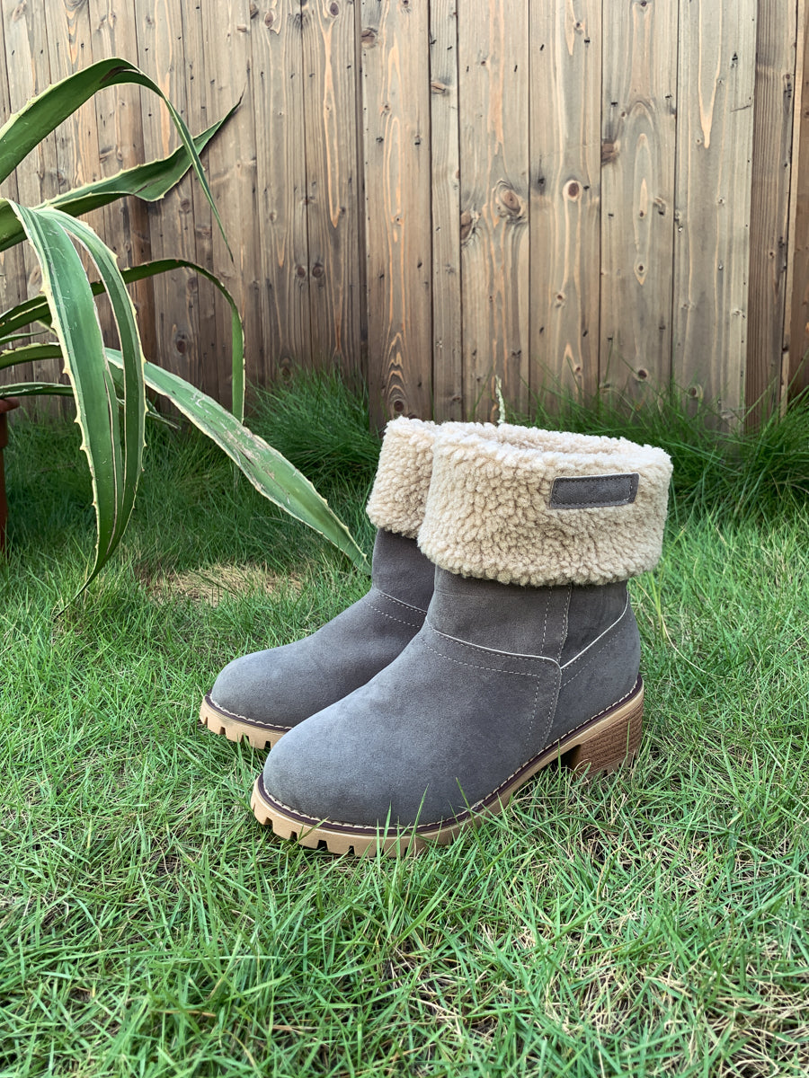 En Bloom | Plush-Lined Fold-Over Boot - Grey