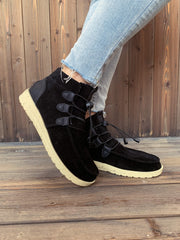 En Bloom | NIRVANA Bungee Lace-Up Casual Sneaker - Black