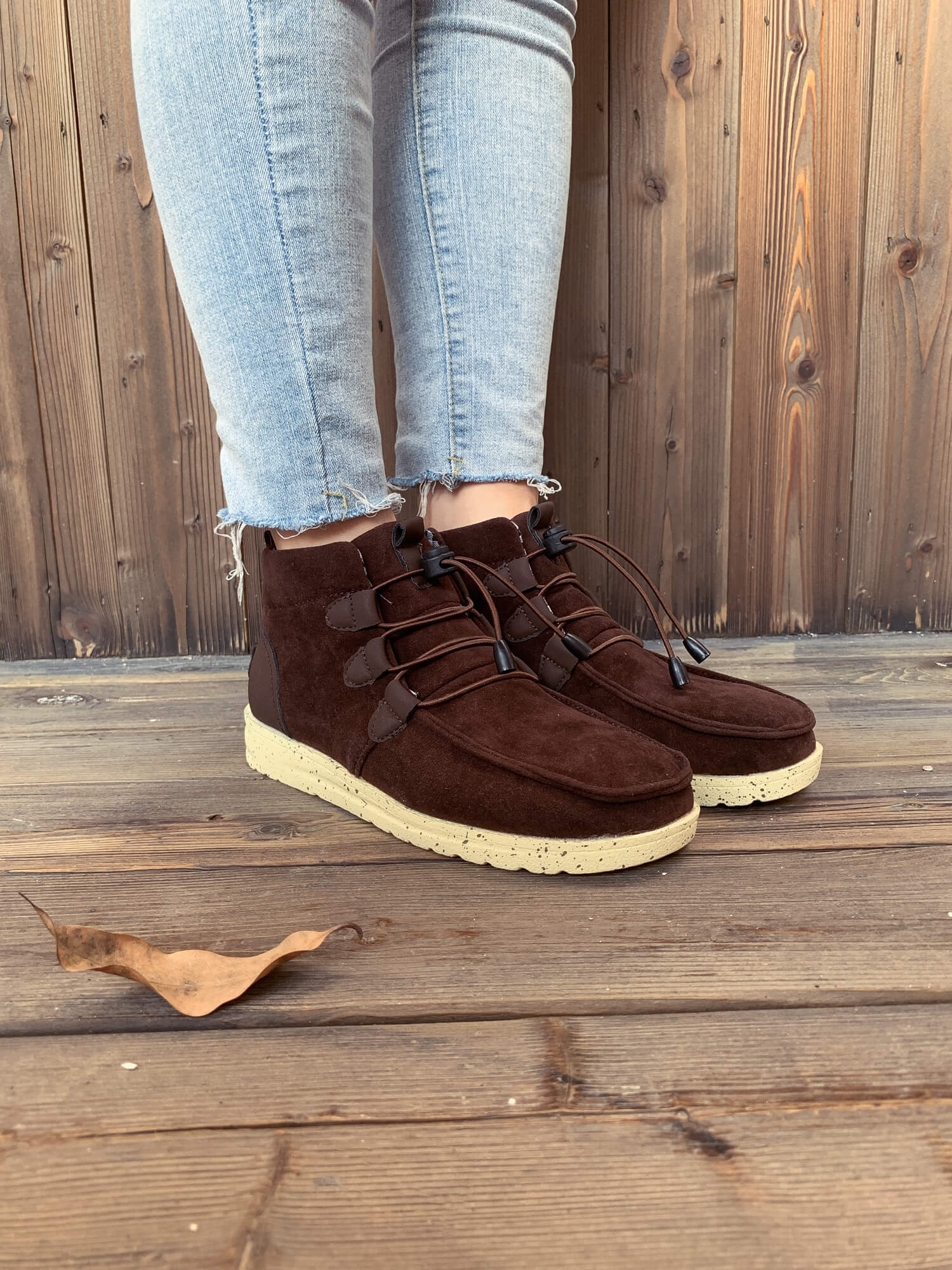 En Bloom | NIRVANA Bungee Lace-Up Sneaker Boot - Coffee