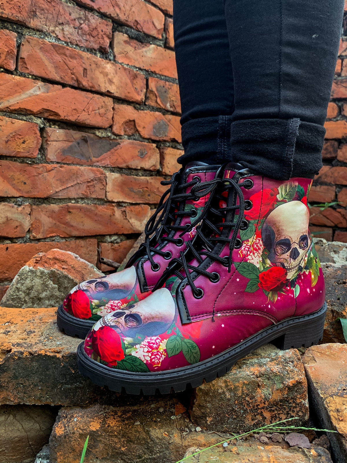 En Bloom | Skull-Rose Red Ankle Flat Combat Boots