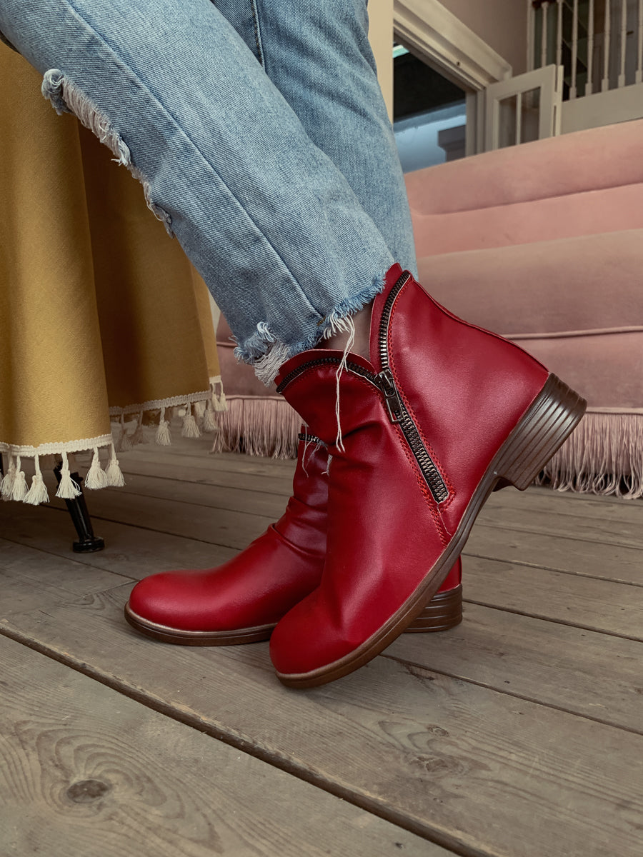 En Bloom | Red Side Zip Ruched Ankle Boot