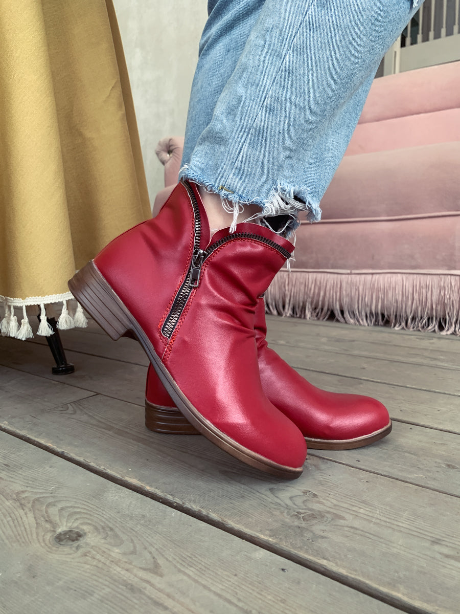 En Bloom | Red Side Zip Ruched Ankle Boot