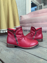 En Bloom | Red Side Zip Ruched Ankle Boot