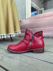 En Bloom | Red Side Zip Ruched Ankle Boot