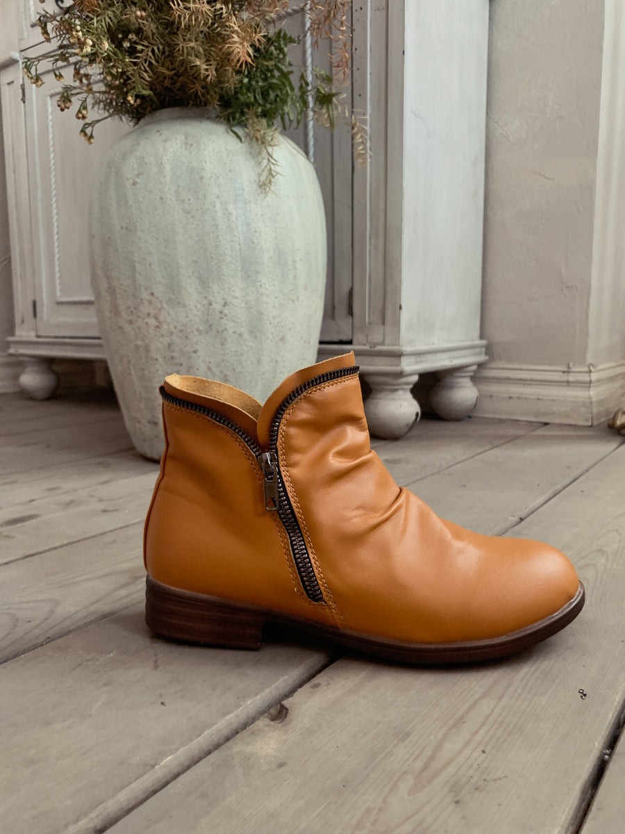 En Bloom | Yellow Side Zip Ruched Ankle Boot