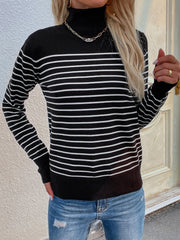 Smaibulun | Black Stripe Turtleneck Knit Top