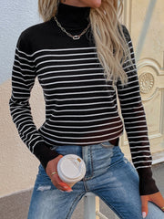 Smaibulun | Black Stripe Turtleneck Knit Top