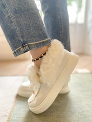 En Bloom | White Faux-Fur Anklet Yana Moccasin