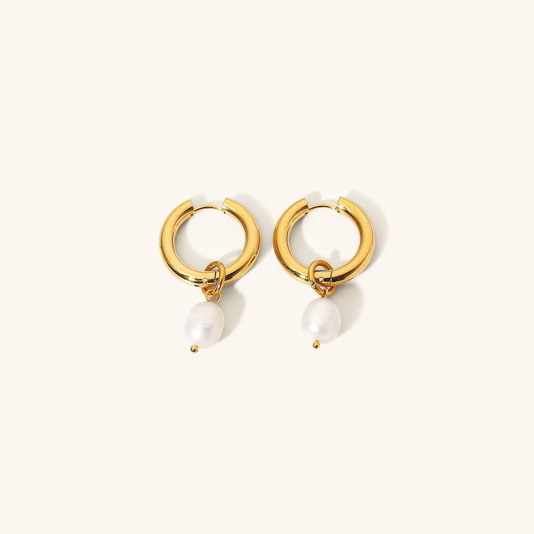 Isla Pearl Drop Earrings