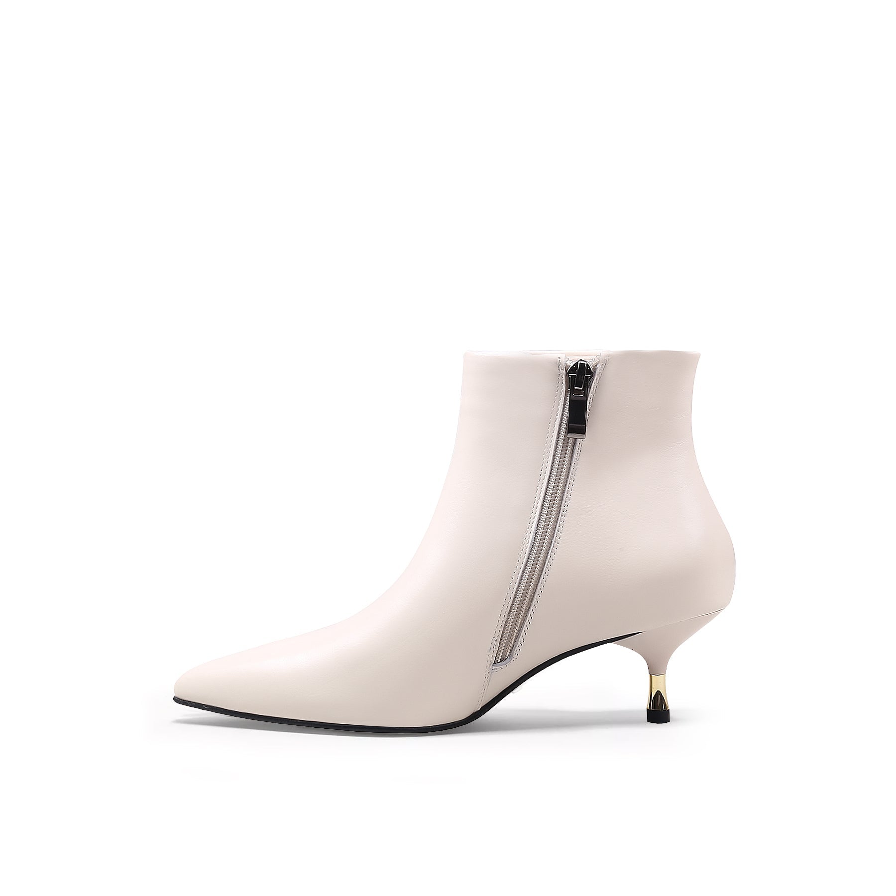 JADY ROSE | GOLDEN KITTEN HEEL LEATHER BOOTIE - IVORY