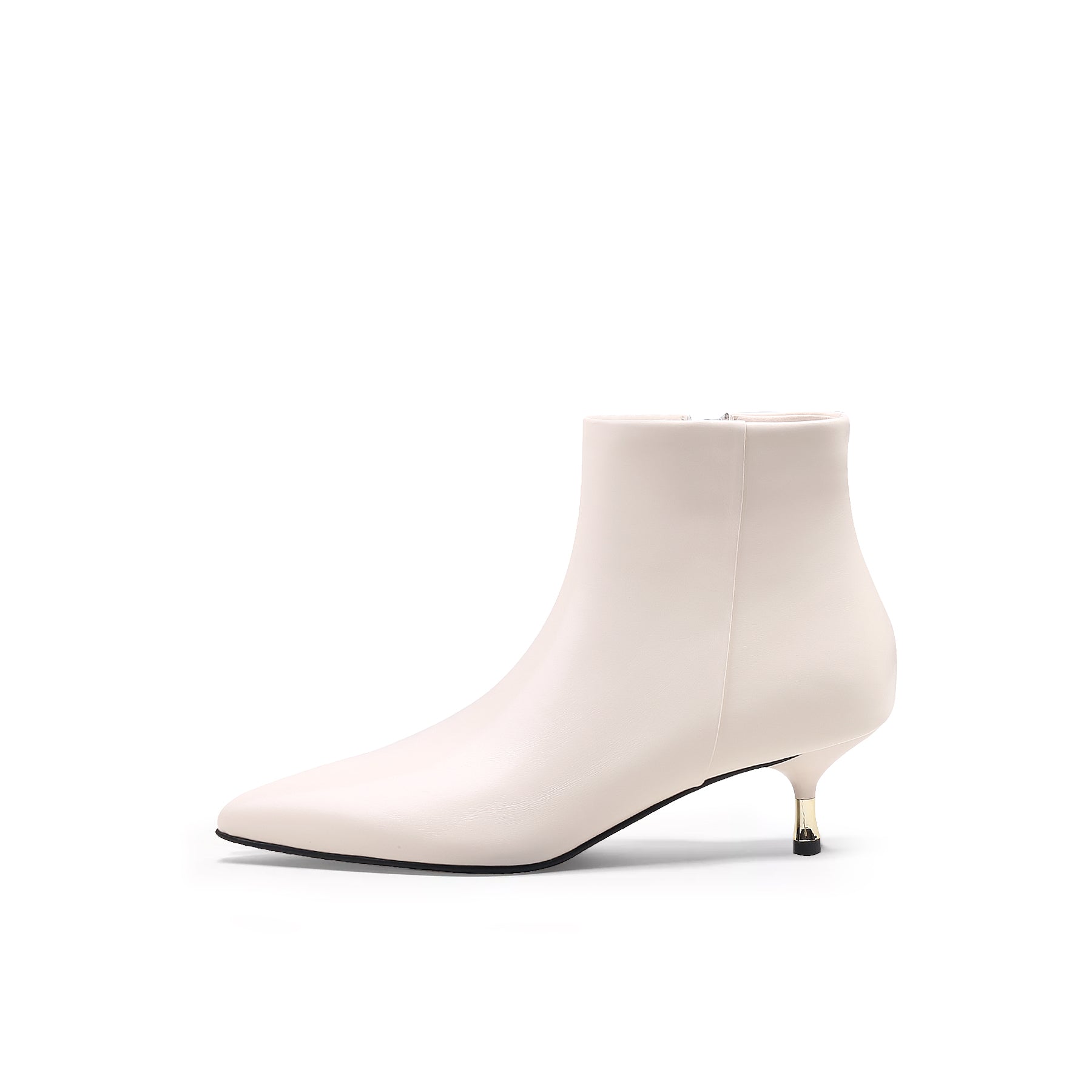 JADY ROSE | GOLDEN KITTEN HEEL LEATHER BOOTIE - IVORY