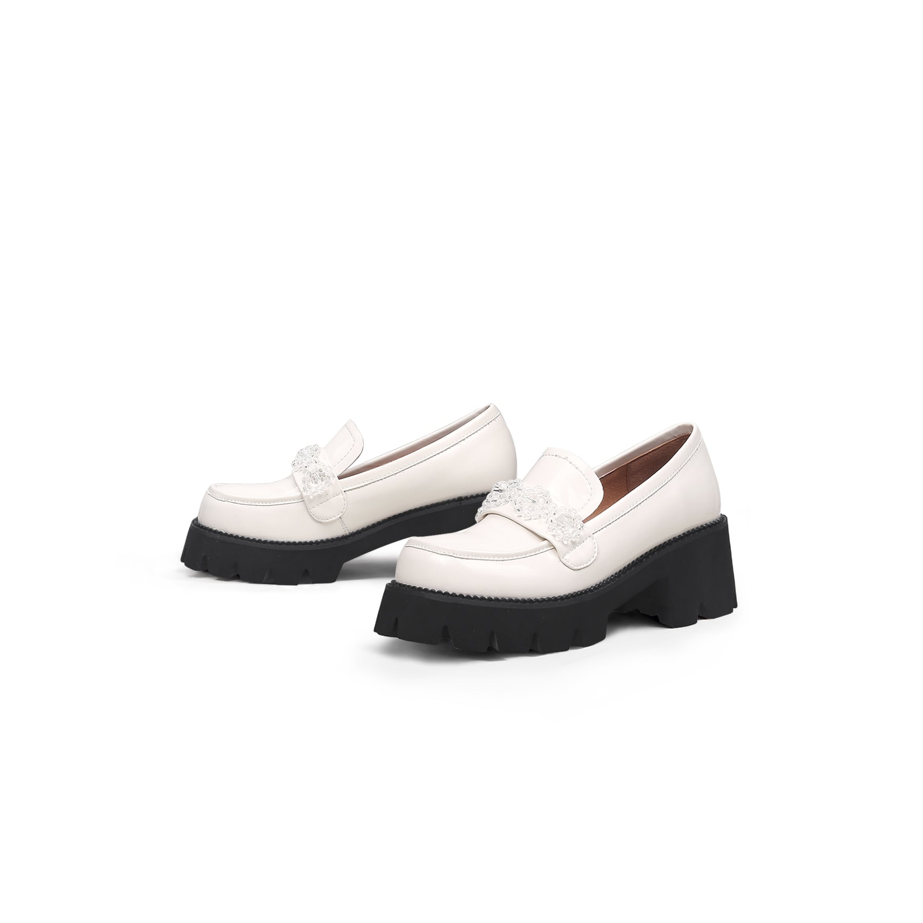 JADYROSE | CRYSTAL DECO GLOSSY LEATHER LOAFER IVORY