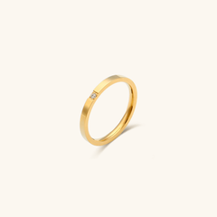 Lucent Gold Ring