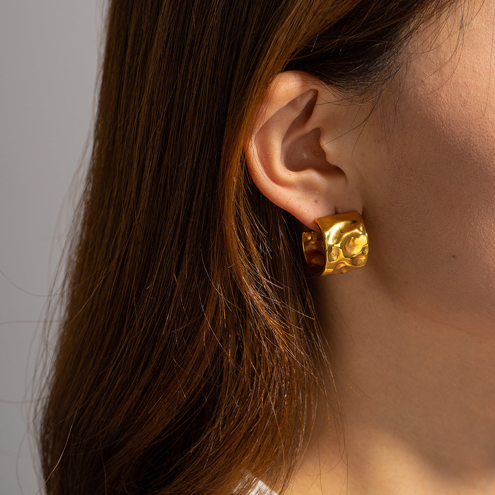 Luna Hammered Gold Earrings