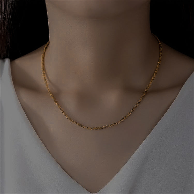 Luxe Twist Gold Chain Necklace