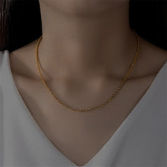 Luxe Twist Gold Chain Necklace