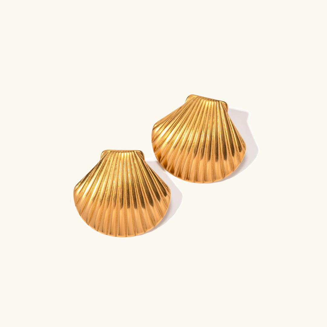 Marina Seashell Gold Earrings