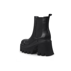 JADY ROSE | ALMOND-TOE MATT LEATHER CHELSEA BOOT - BLACK