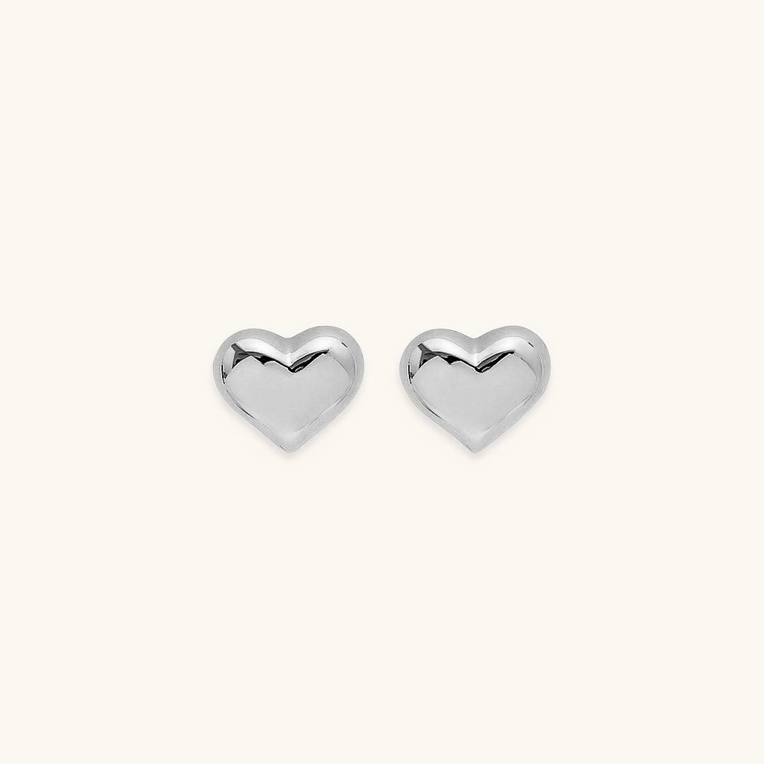 Mila Heart - Gold Stud Earrings