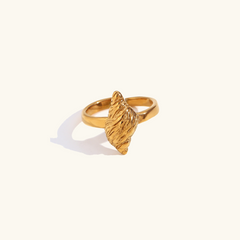 Mira Gold Wave Ring