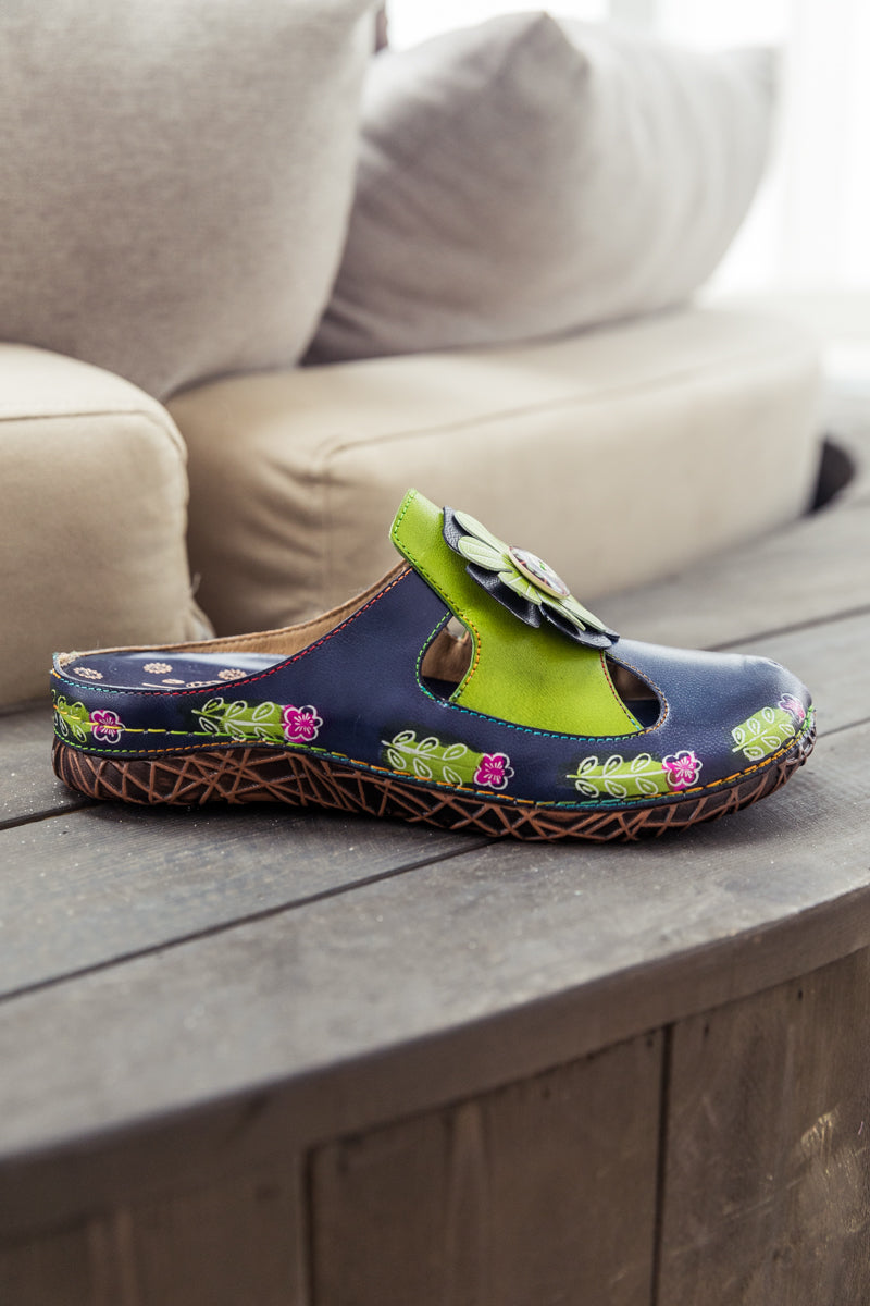 SOFFIA | Floral Appliqued Cut-Out Leather Sandal - Navy