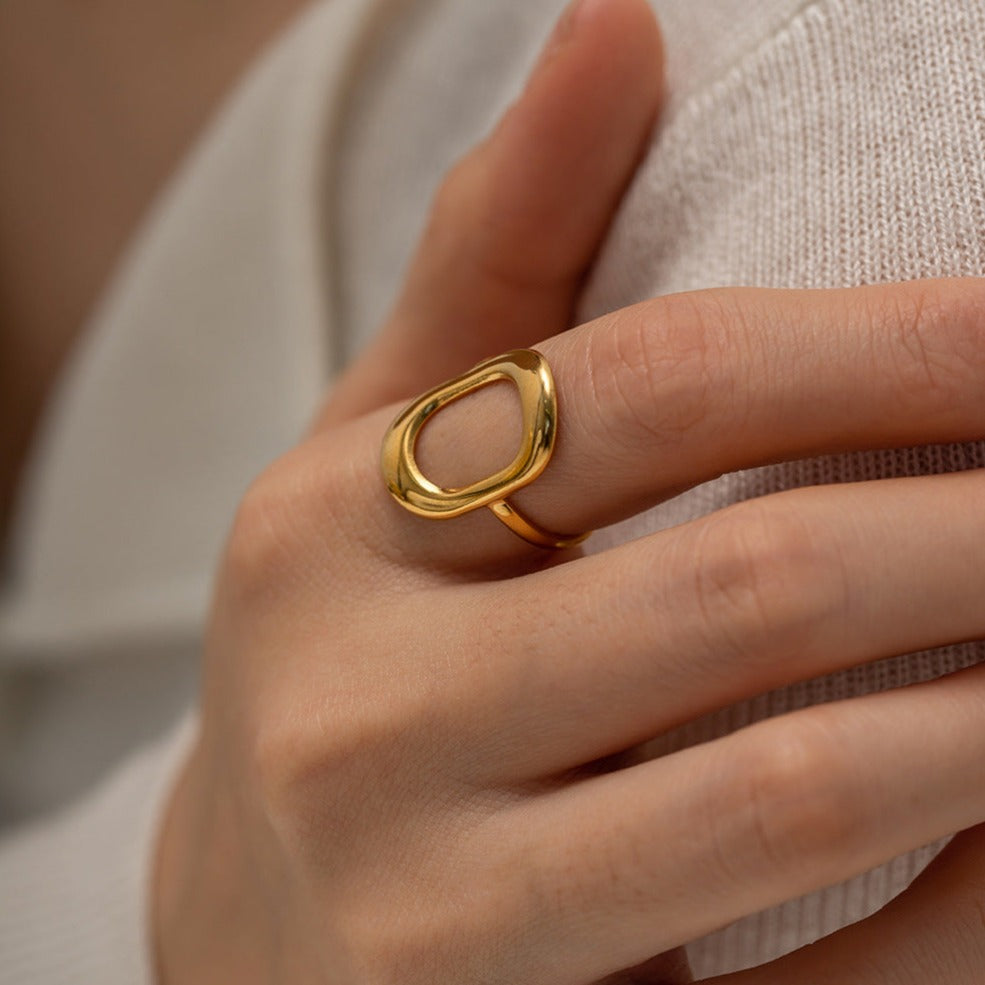 Noelle Open Frame Ring