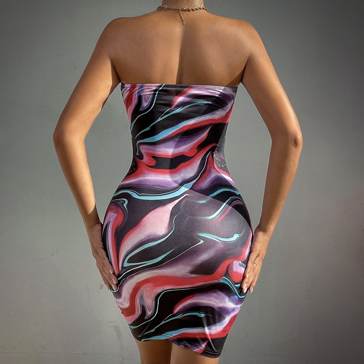 Arrival Color Printed Sexy Tube Top Backless Slim Sheath Dress for Women – Stylish and Flattering Option for Any Occasion