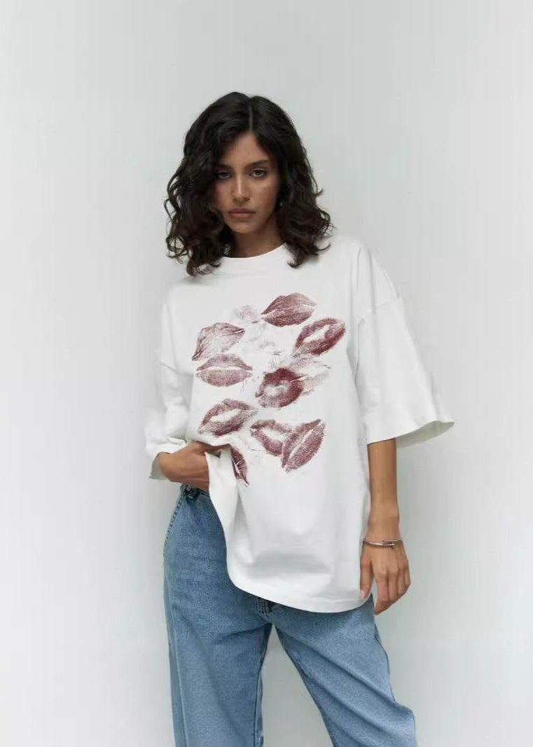 Lip Imprint Oversized T-Shirt