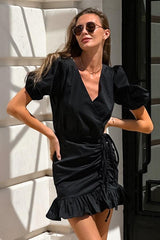 Black Pleated Nipped Waist High Sense V-neck Puff Sleeve Dress