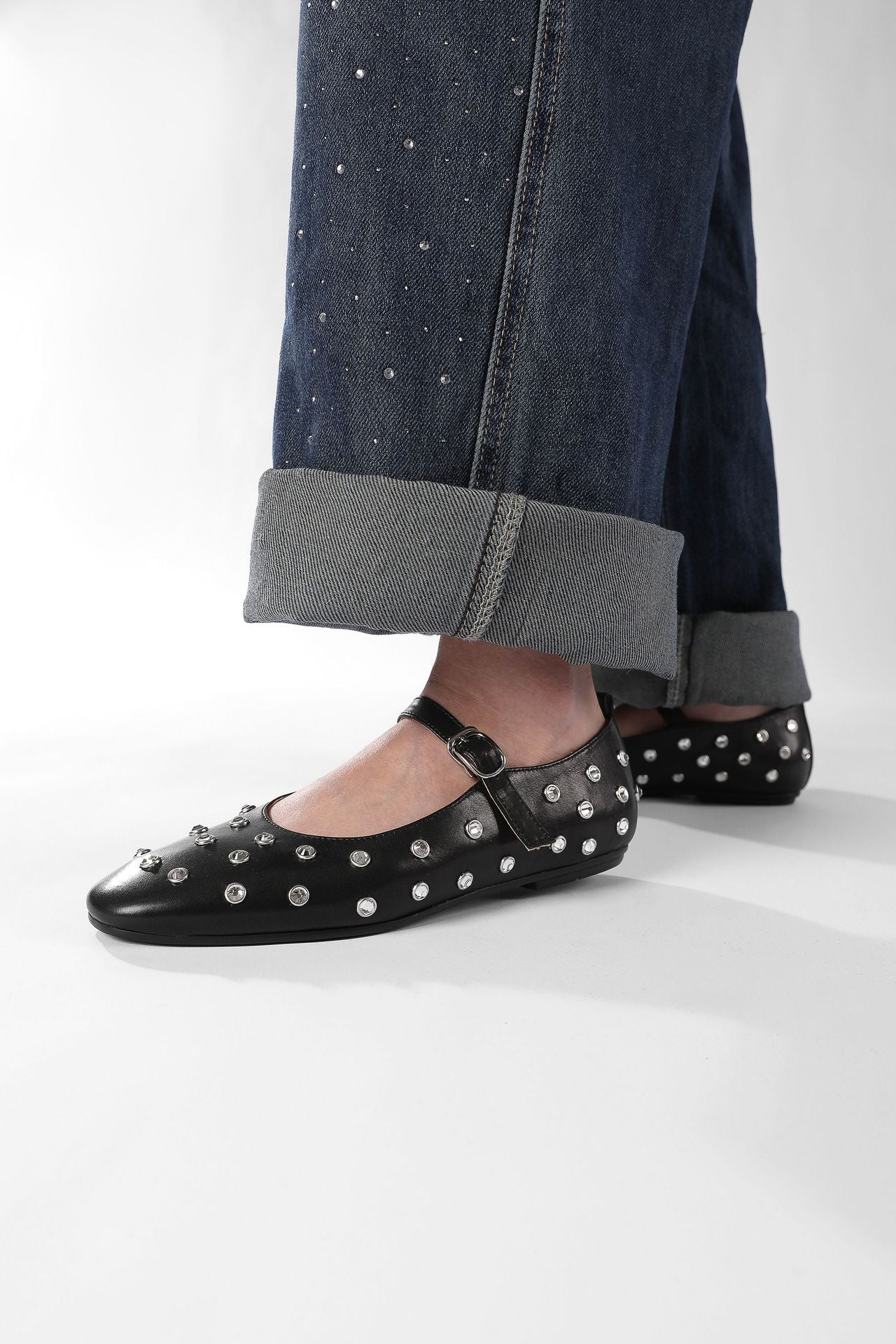 Studded Rhinestones Mary Jane One-Line Buckle Ballet Flats